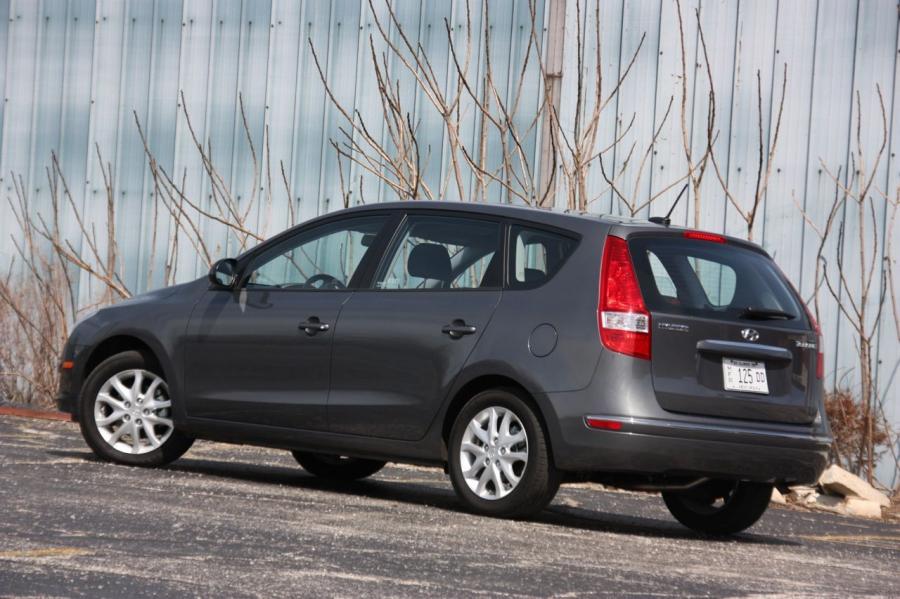  Hyundai Elantra Touring 2008 года  (фото 97 из 118)